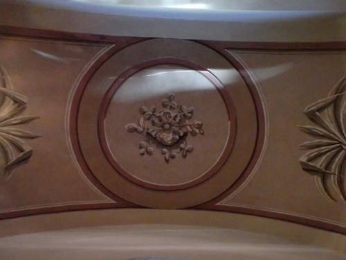 The 3D effect is painted, everything is actually flat.